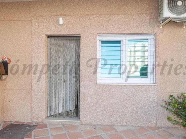Piso en Alquiler en Torrox