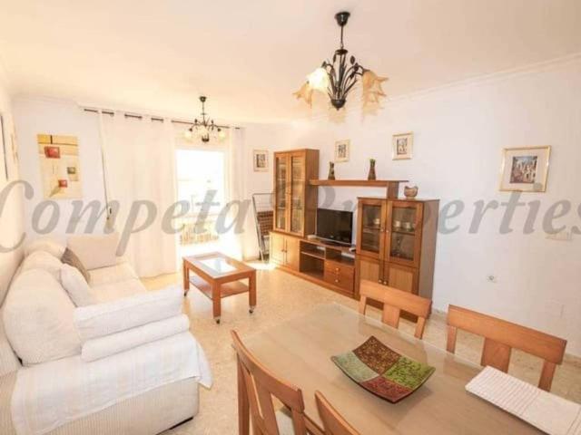 Piso en Alquiler en Torrox