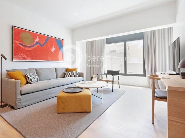 Piso en alquiler en travesía De Dalt, Barcelona, de 96 m² 2 habitaciones por 4.600