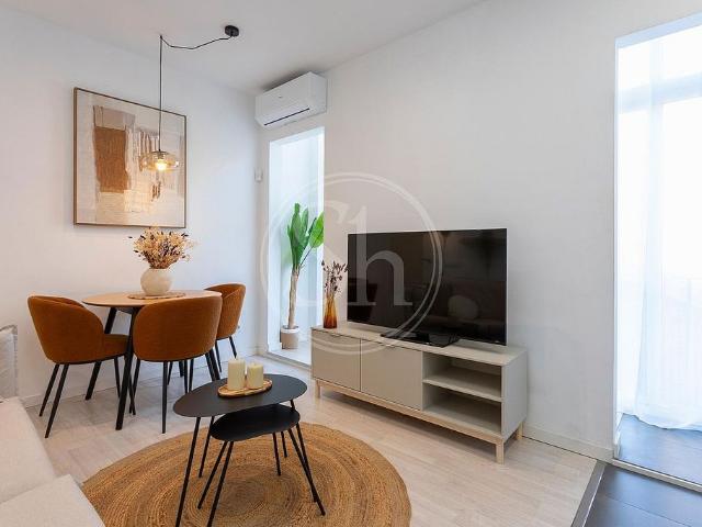 Piso en alquiler en travesía De Gràcia, Barcelona, de 50 m² 2 habitaciones por 1.595