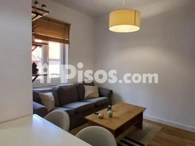 Piso en alquiler en Travesía de las Escolas Públicas, 5