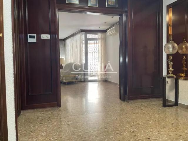 Piso en alquiler en Universitat
