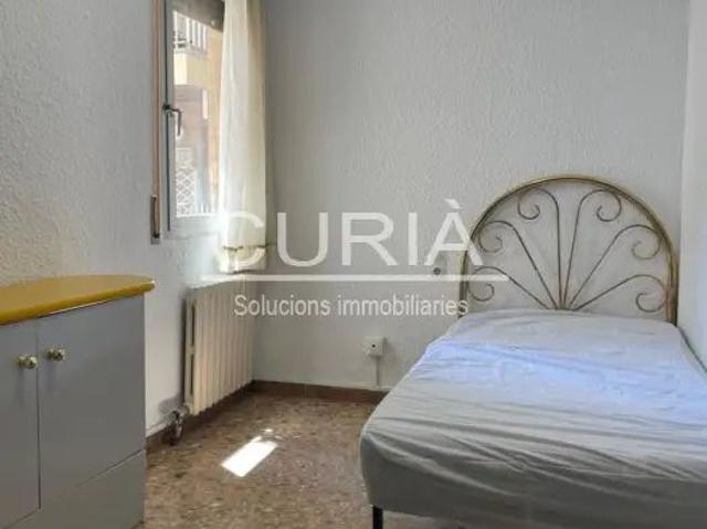 Piso en alquiler en Universitat