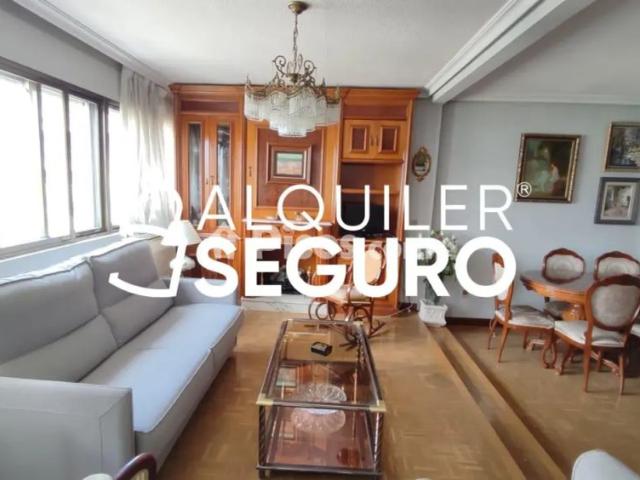 Piso en alquiler en Usera