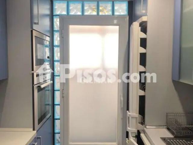 Piso en alquiler en Valdeacederas