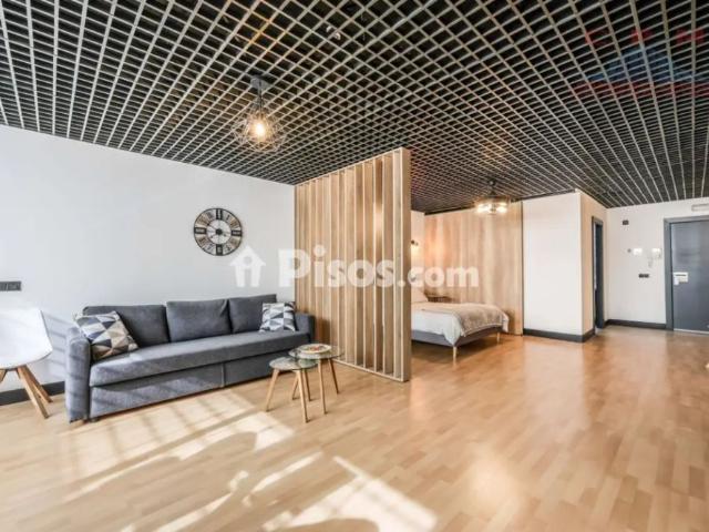 Piso en alquiler en Valdelacasa