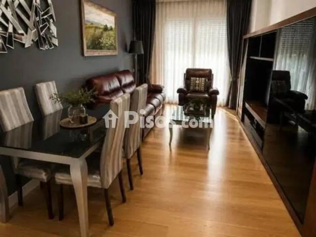 Piso en alquiler en Valdelasfuentes Norte