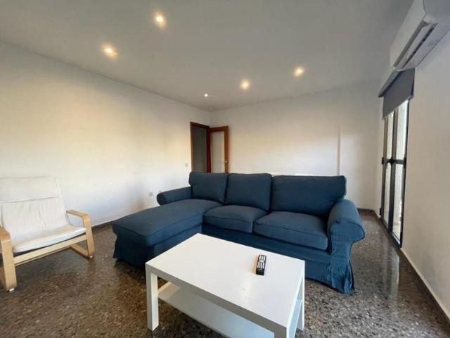 Piso en alquiler en Valencia, Algiros
