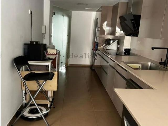 Piso en Alquiler en Valencia de las Torres, Valencia