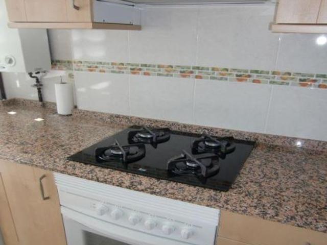 Piso en Alquiler en Valencia de las Torres, Valencia