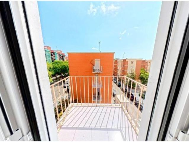 Piso en Alquiler en Valencia de las Torres, Valencia