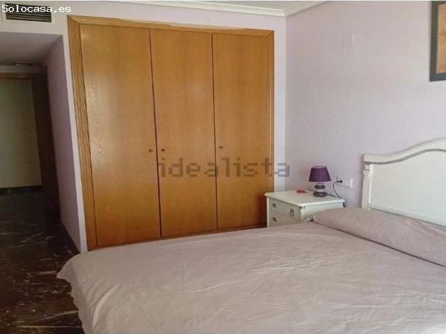 Piso en Alquiler en Valencia de las Torres, Valencia
