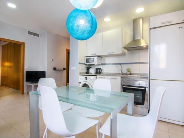 Piso en Alquiler en Valencia de las Torres, Valencia