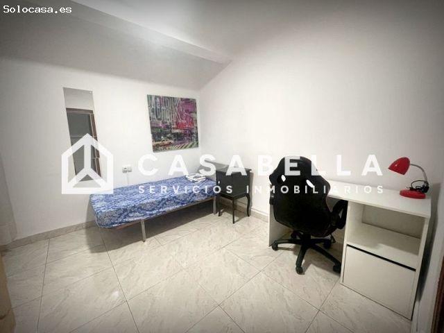 Piso en Alquiler en Valencia de las Torres, Valencia