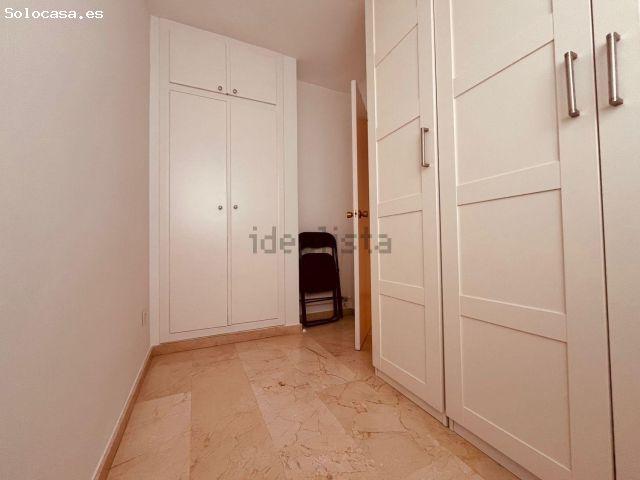 Piso en Alquiler en Valencia de las Torres, Valencia