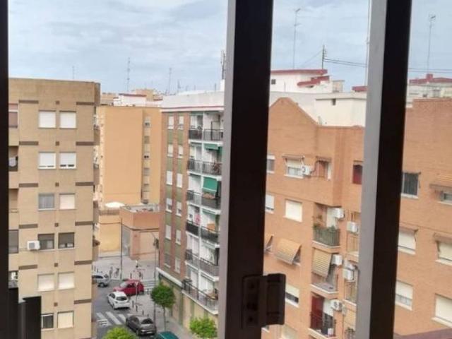 Piso en Alquiler en València