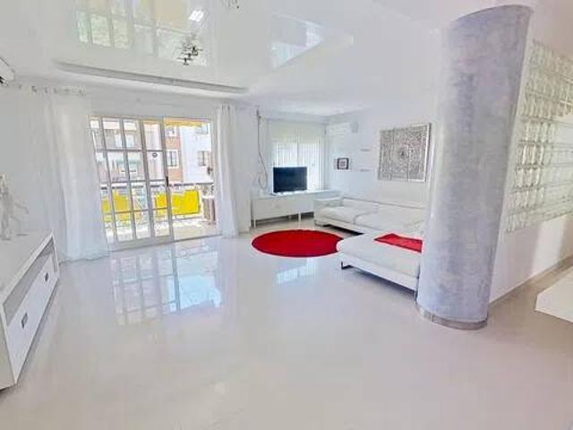 Piso en Alquiler en València