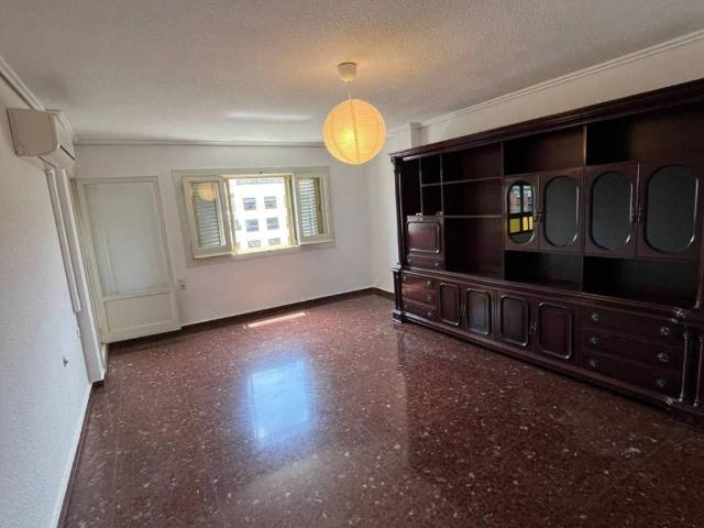 Piso en Alquiler en València