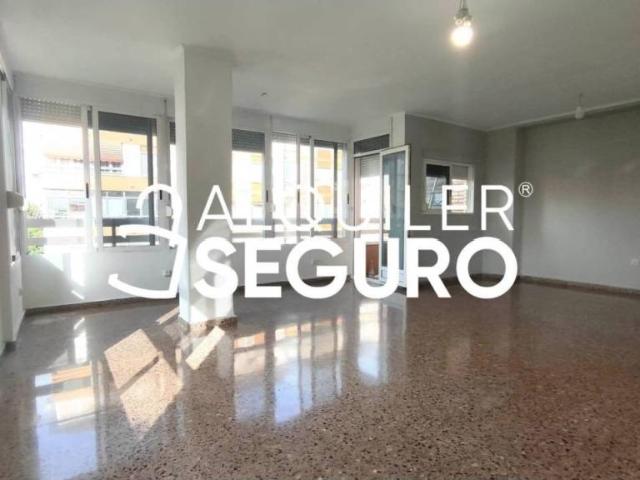 Piso en Alquiler en València