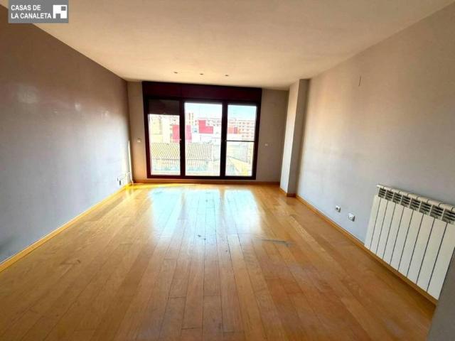 Piso en Alquiler en València