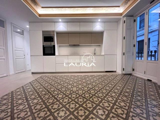 Piso en Alquiler en València