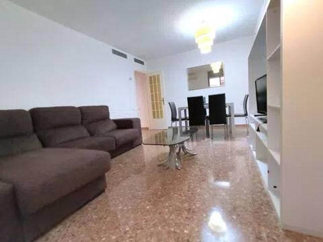 Piso en Alquiler en València