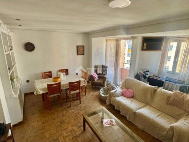 Piso en Alquiler en València