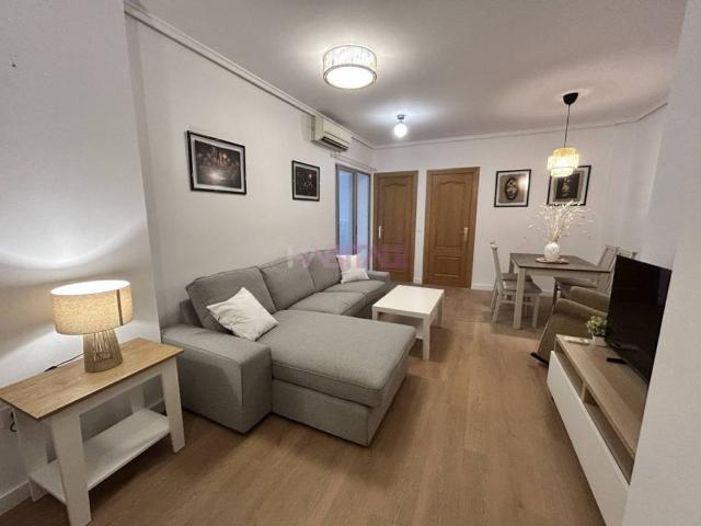 Piso en Alquiler en València
