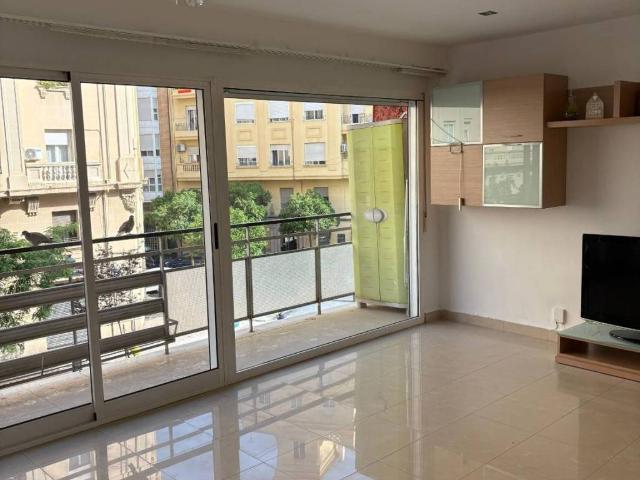 Piso en Alquiler en València
