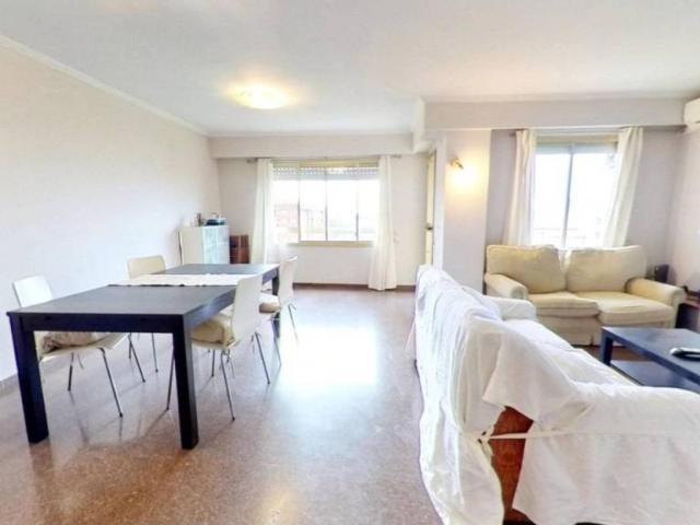 Piso en Alquiler en València
