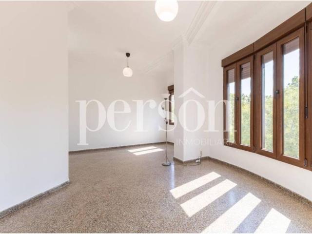 Piso en Alquiler en València