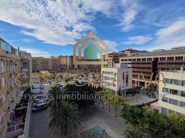 Piso en Alquiler en València