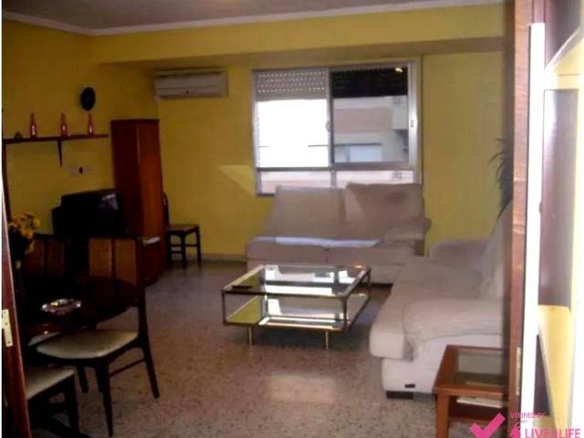 Piso en Alquiler en València