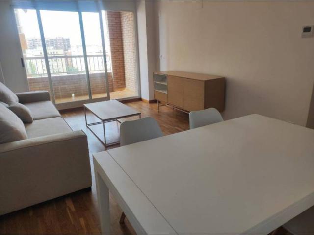 Piso en Alquiler en València
