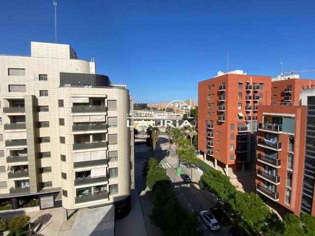 Piso en Alquiler en València