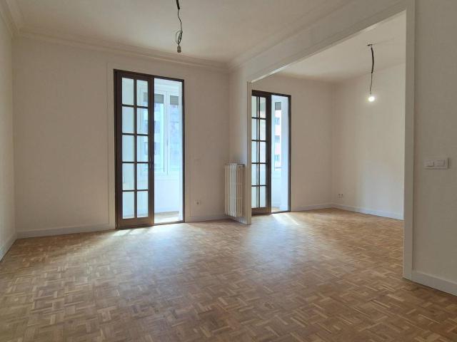 Piso en Alquiler en Vila de Gràcia