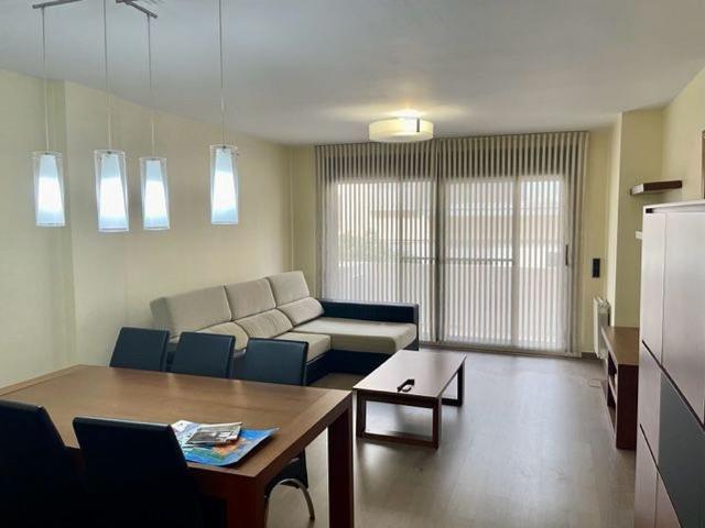 Piso en alquiler en Vilafranca del Penedès, de 127 m² 3 habitaciones por 893