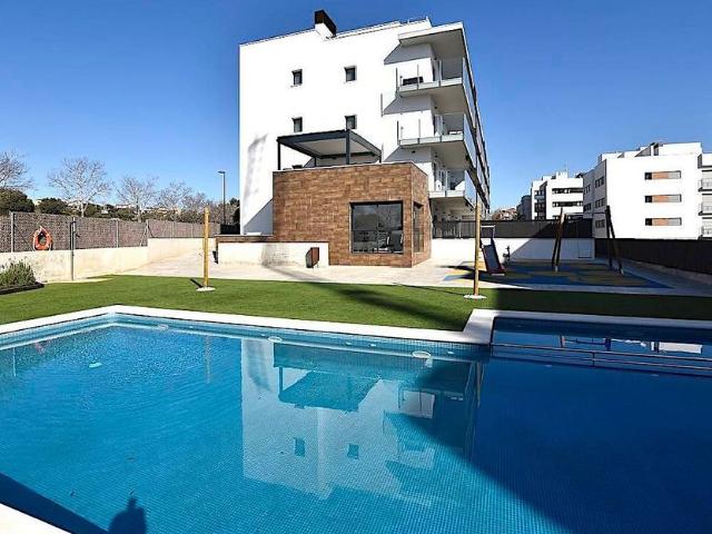 Piso en alquiler en Vilanova i La Geltrú, de 95 m² 4 habitaciones por 1.812