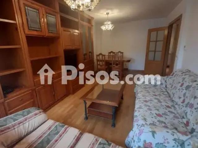 Piso en alquiler en Villa de Prado