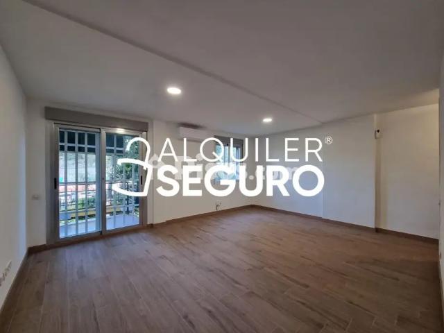 Piso en alquiler en Villalba Estación