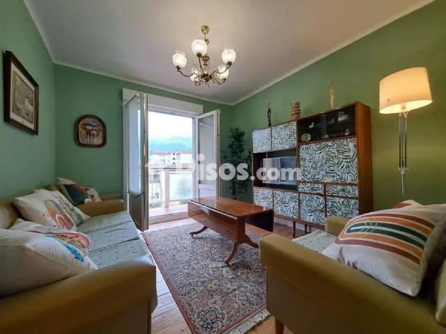Piso en alquiler en Villasana de Mena