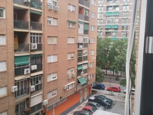 Piso en alquiler en Zaidín Vergeles