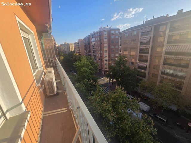 Piso en Alquiler en Zaragoza, Zaragoza