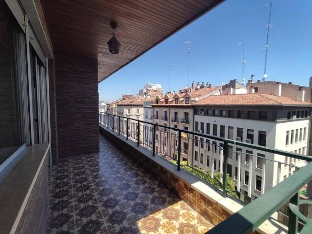 Piso en Alquiler en Zaragoza