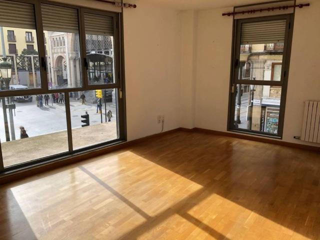 Piso en Alquiler en Zaragoza