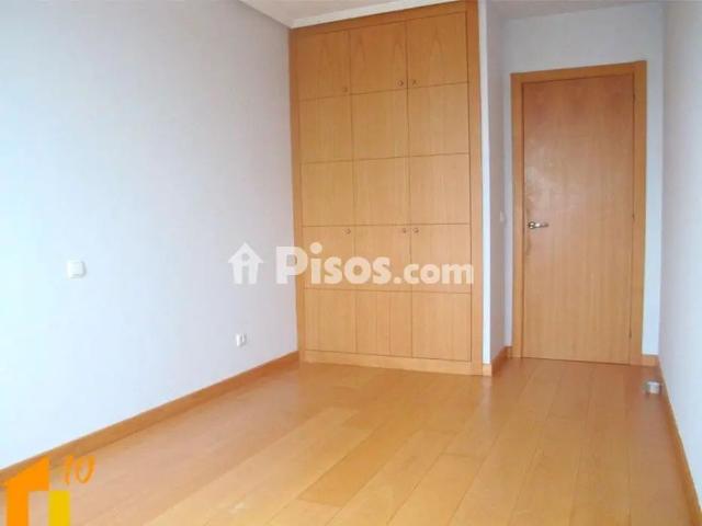 Piso en alquiler en Zona Sur