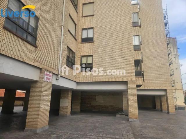 Piso en alquiler en Zona Sur