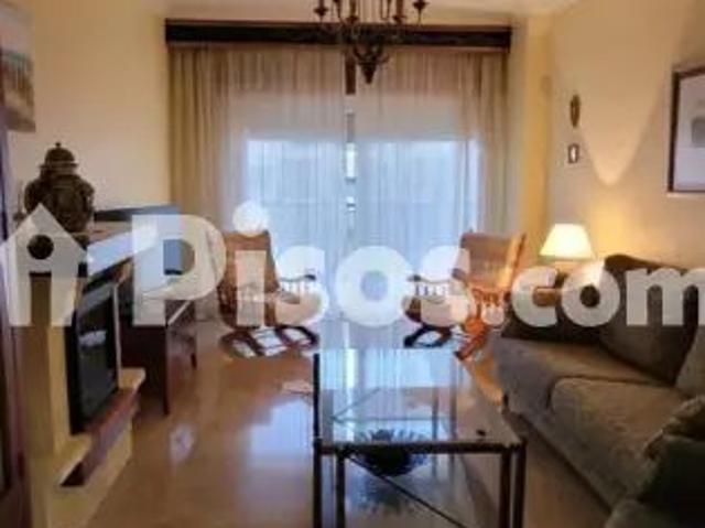 Piso en alquiler en 1ª Línea