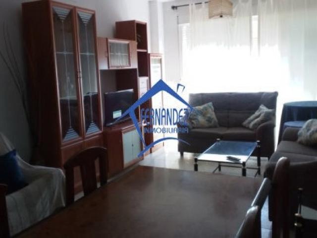 Piso en alquiler ideal para estudiantes en Nuevo Cáceres – 4 habitaciones y 2 baños