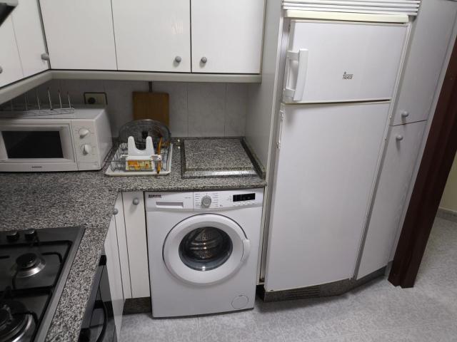 Piso en Alquiler Ideal para Estudiantes o Empresas en A Coruña